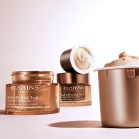 「弹簧霜」武汉冬对上吖商贸有限公司焕颜弹力紧塑面霜/晚霜50ml